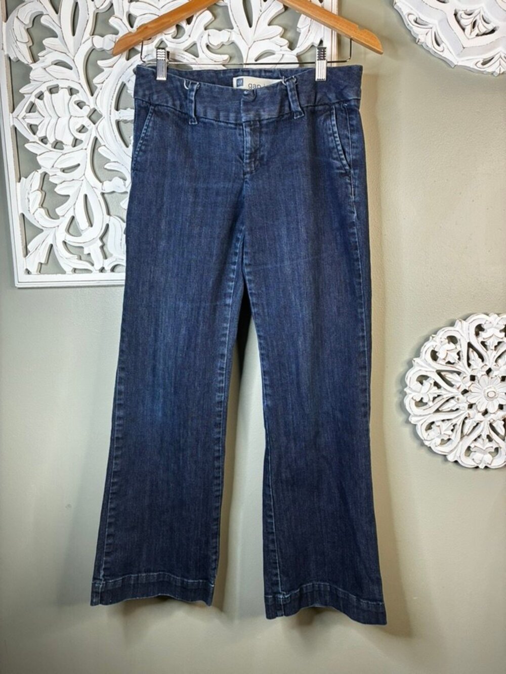 Gap Trouser Flare Jeans Dark Wash Size 4